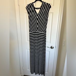 Women’s Black & White Striped Maxi Dress